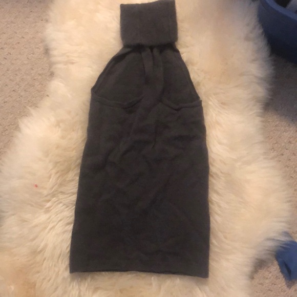 Club Monaco Racerback Tank top sweater- XS - Picture 2 of 4